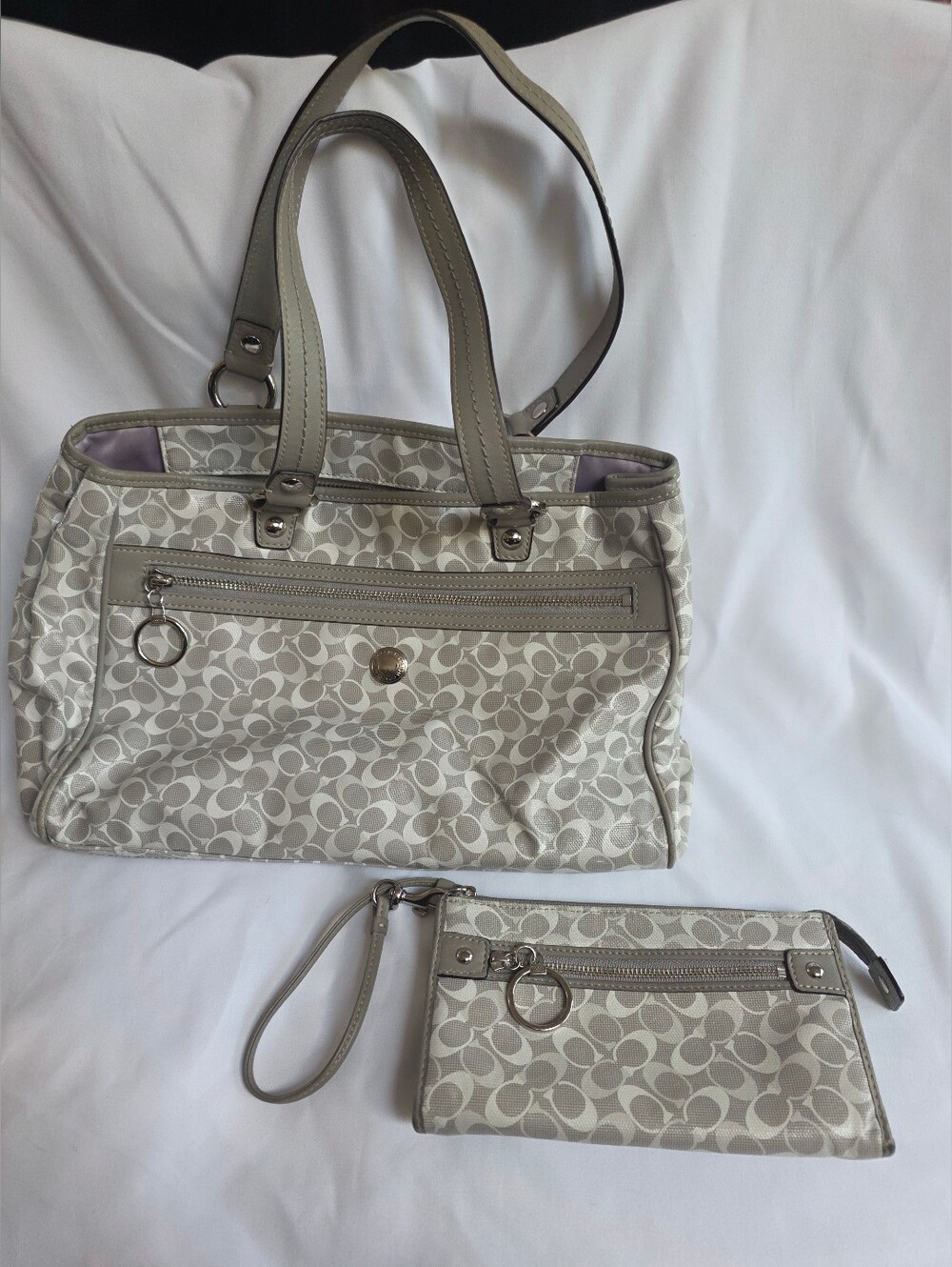 Authentic Coach Signature Gray Leather Tote Bag & Matching Wristlet Purse Set